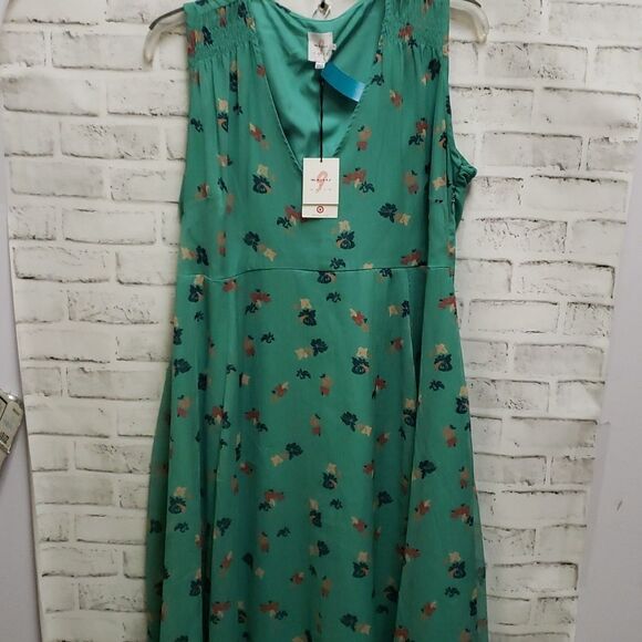 The 9's dress - Picture 1 of 3